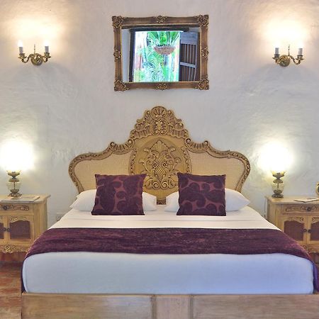 Hotel Casa Palosanto ซาปาโตกา ภายนอก รูปภาพ