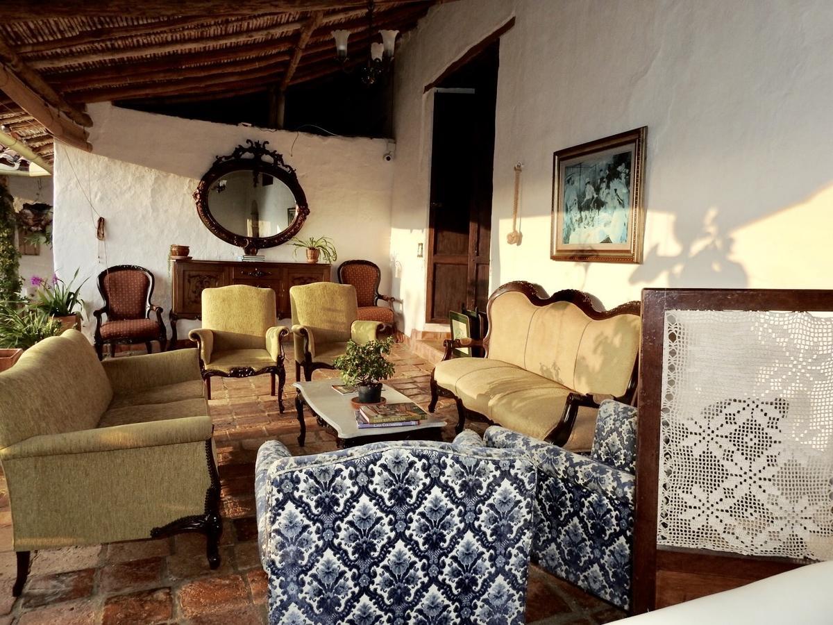 Hotel Casa Palosanto ซาปาโตกา ภายนอก รูปภาพ